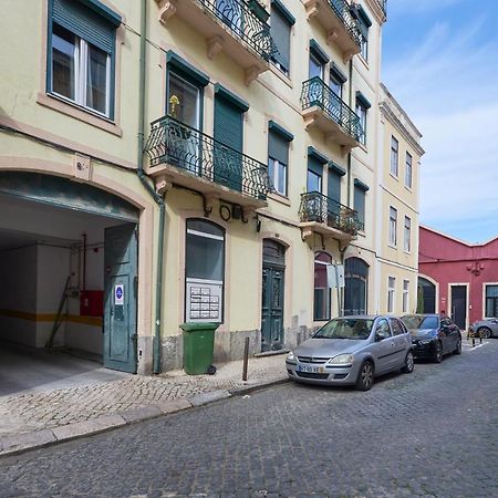 Bright Apt W Balcony, Ac, Parking, By Timecooler Lisboa Екстериор снимка