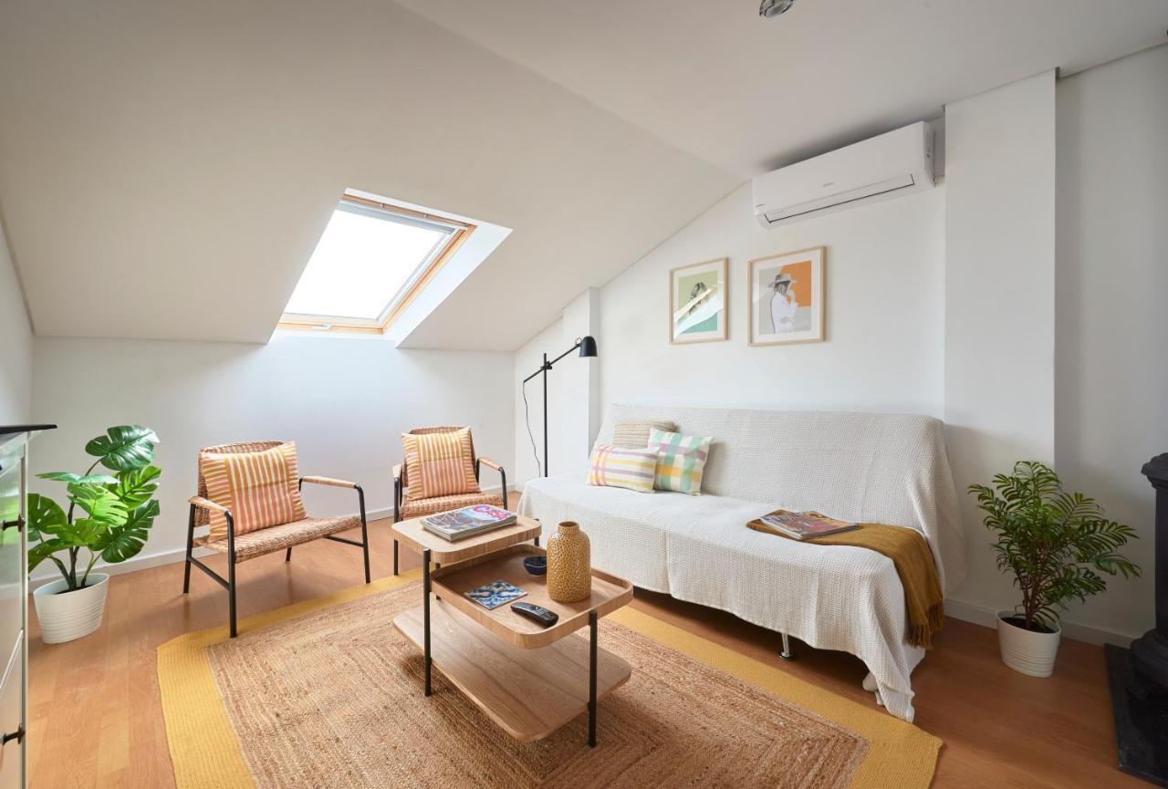 Bright Apt W Balcony, Ac, Parking, By Timecooler Lisboa Екстериор снимка