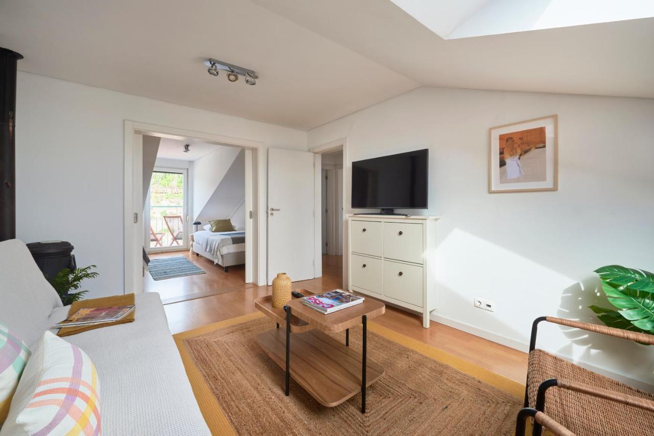 Bright Apt W Balcony, Ac, Parking, By Timecooler Lisboa Екстериор снимка