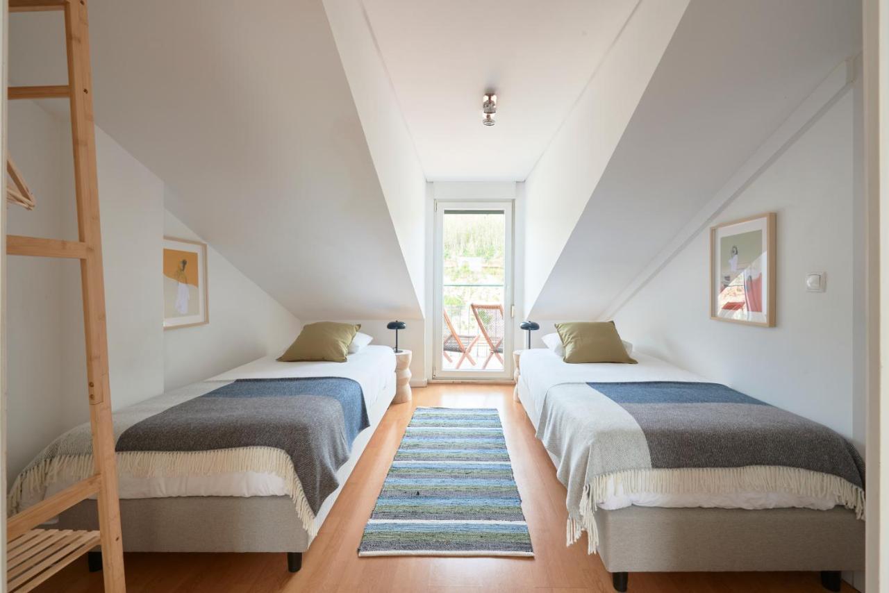 Bright Apt W Balcony, Ac, Parking, By Timecooler Lisboa Екстериор снимка